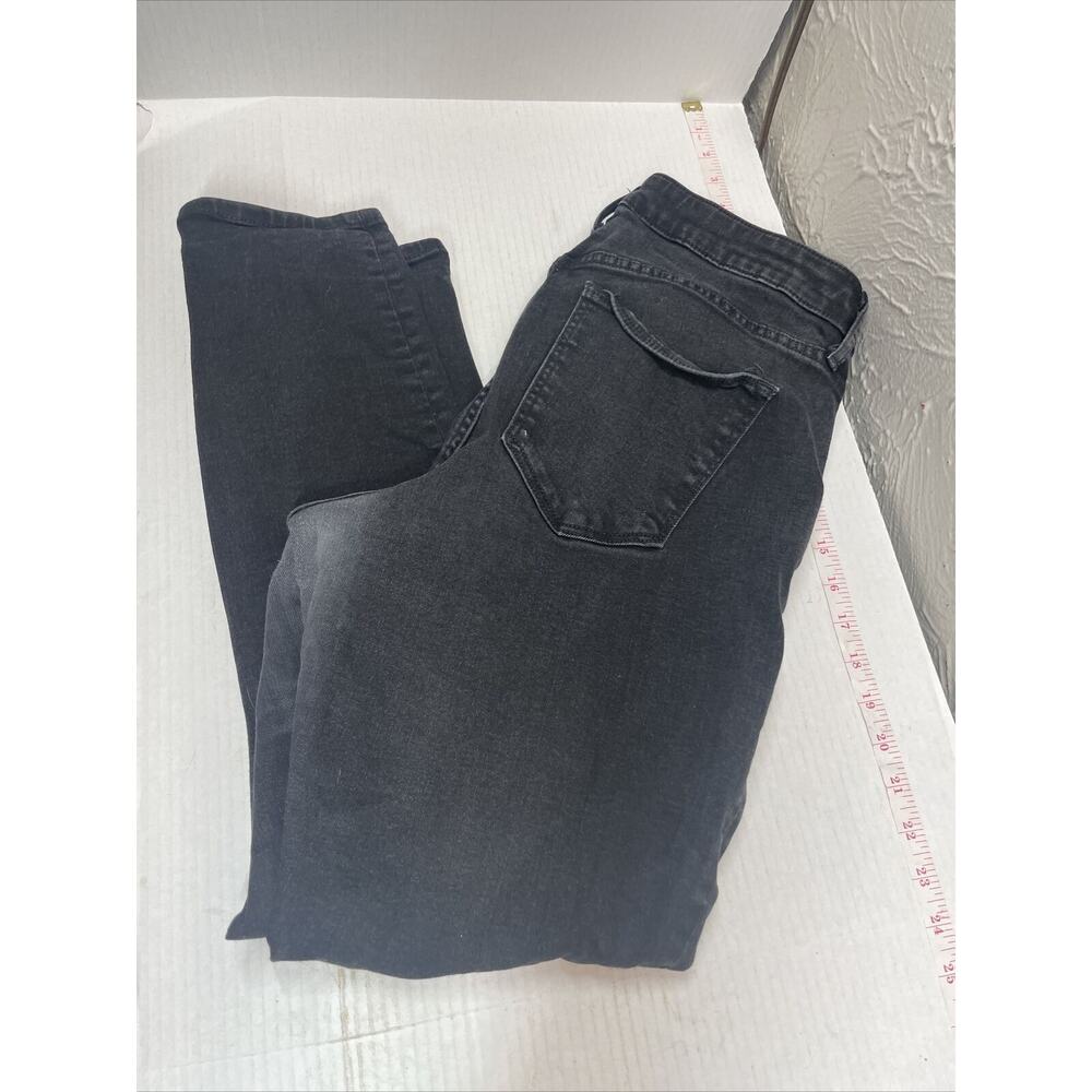 Gap Denim Size 33 Curvy‎ True Skinny Black Jeans High Rise